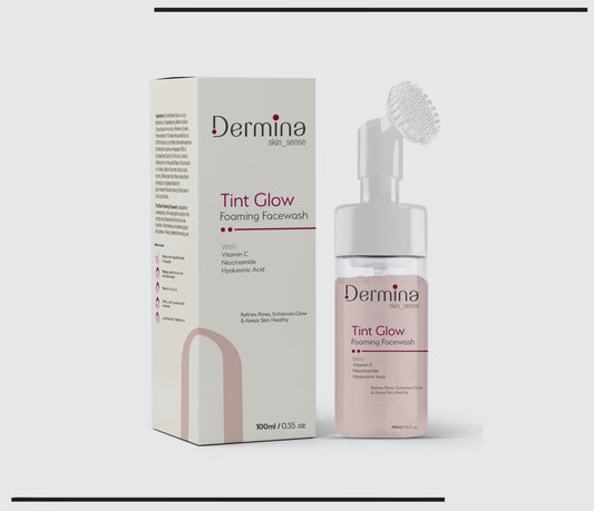 Tint Glow  Foaming Facewash  New  (100ml )Vitamin C, Niacinamide & Hyaluronic Acid by CSC